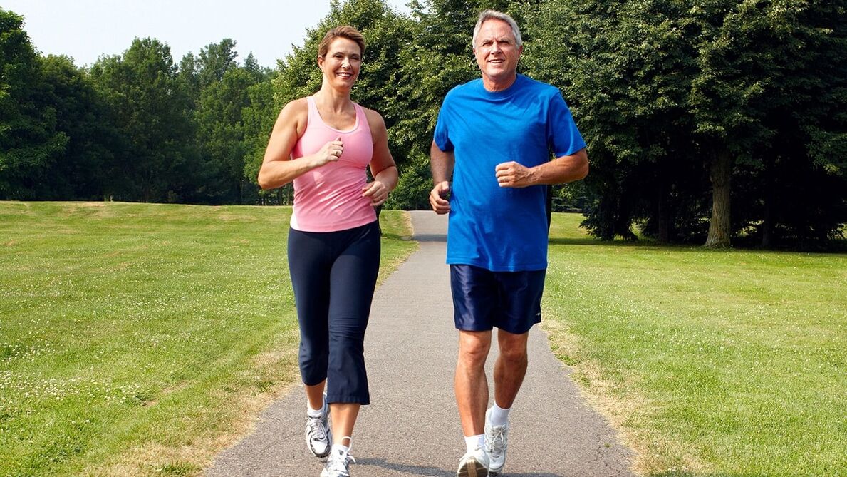 Running in the fresh air to prevent joint pain