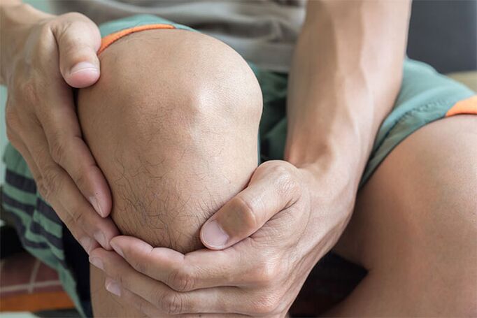 pain in the knee joint photo 4